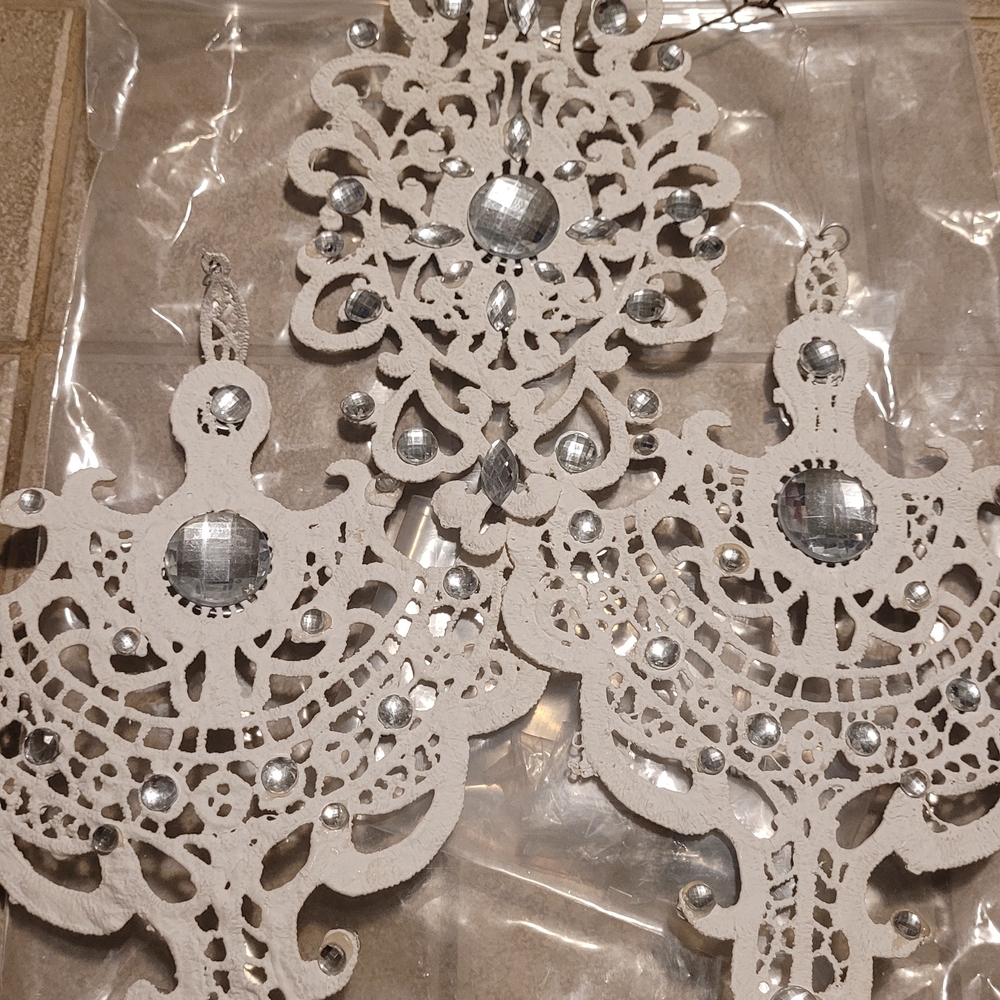 Elegant Silver And White Leather Style Holiday Ornament